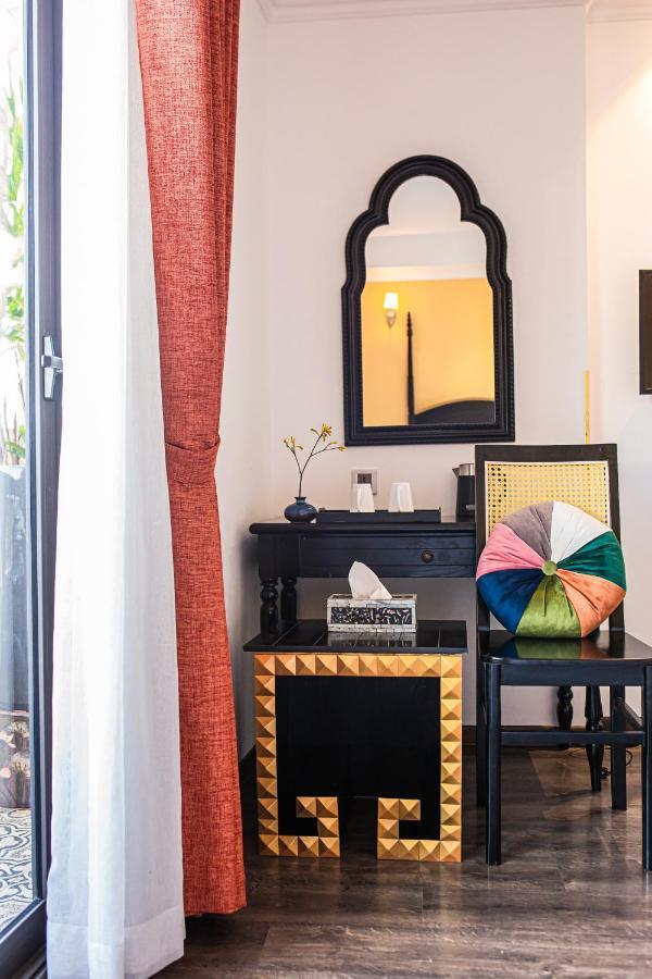 Hanoi Center Silk Boutique Hotel & Travel Exteriör bild